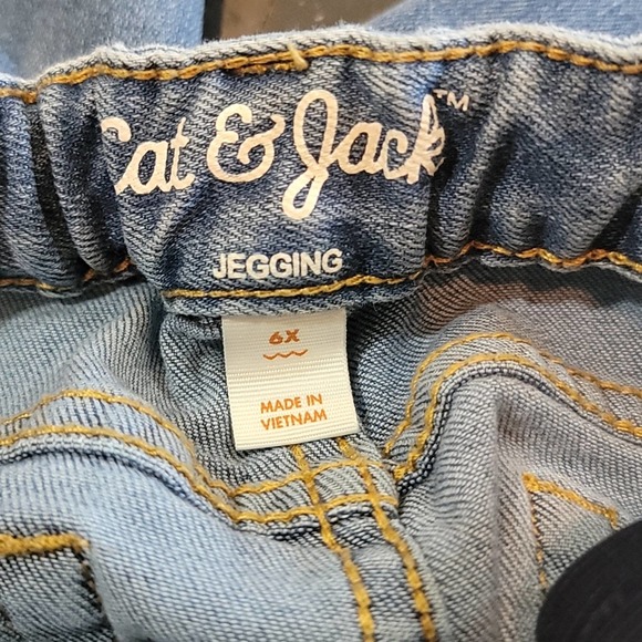 Cat & Jack Jegging Jean's Distressed Adjustable Waist Sz 6X - Picture 3 of 4